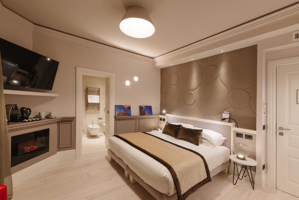 Rhea Silvia Luxury Navona Hotel Rome Exterior photo
