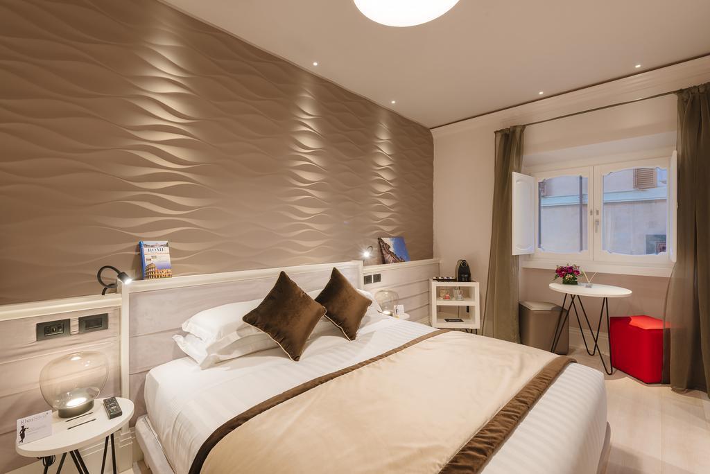 Rhea Silvia Luxury Navona Hotel Rome Exterior photo